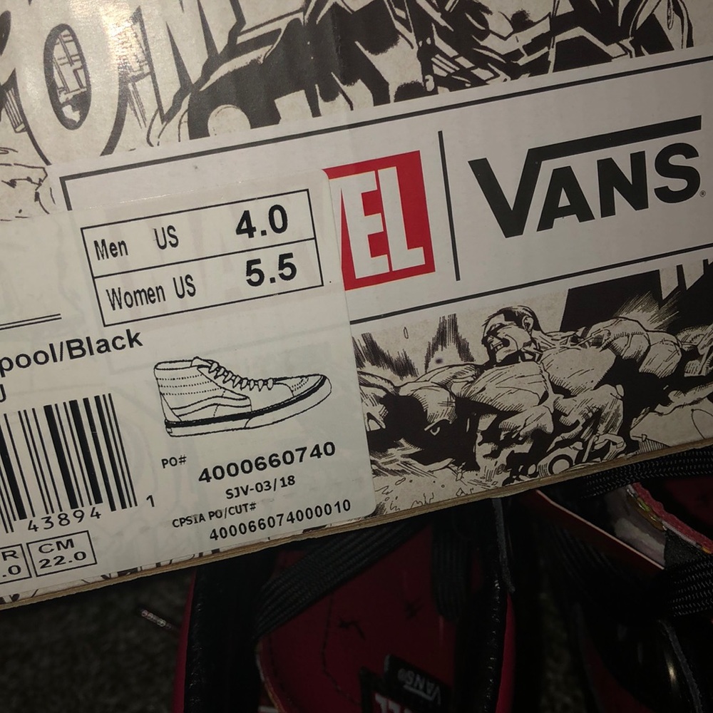 NIB VANS LEATHER HI TOP DEADPOOL SNEAKERS SHOES 4 - Picture 5 of 5